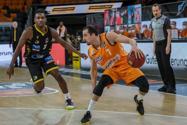 让人热血沸 让人热血沸